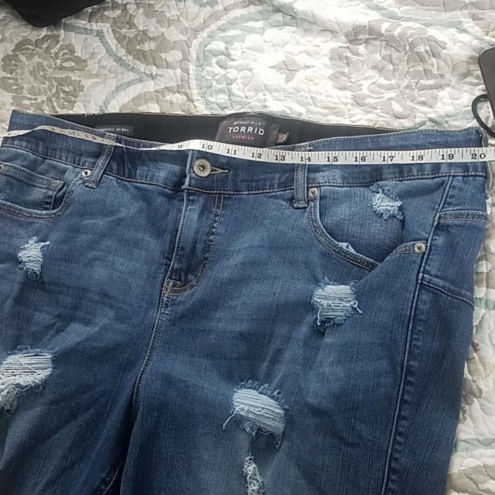 Skinny jeans